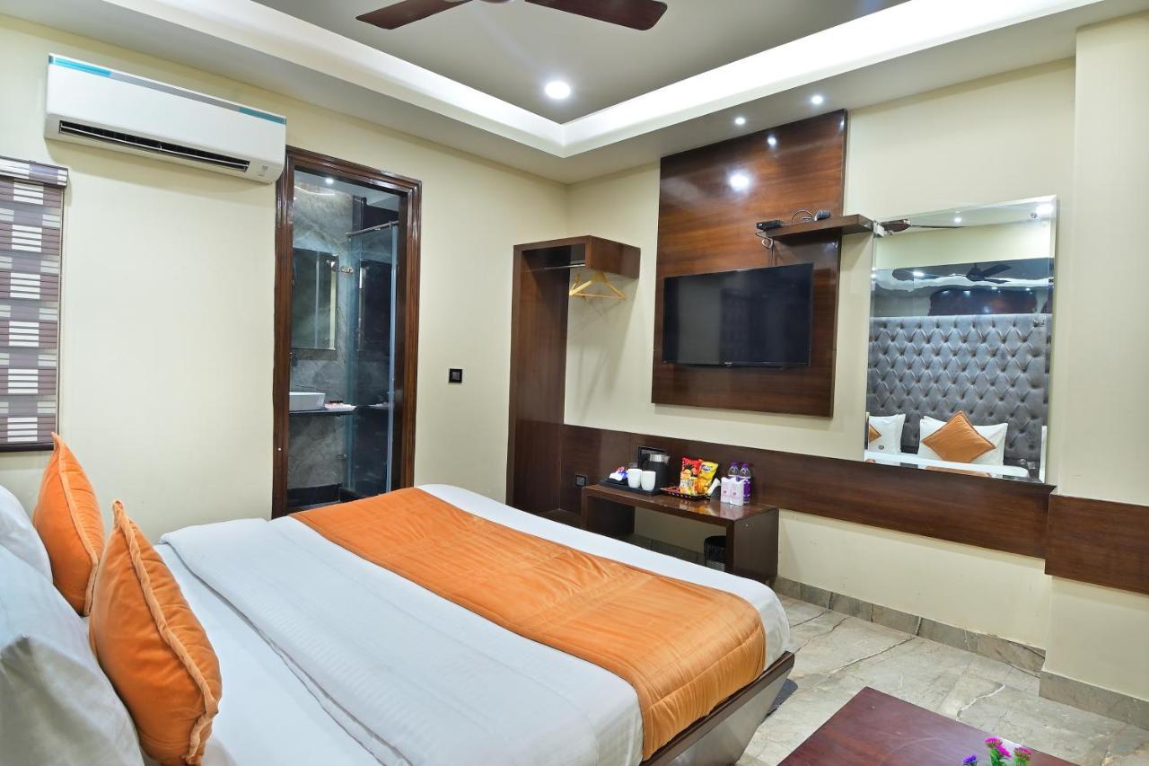 Hotel Vanson Delite - New Delhi Railway Station Екстер'єр фото